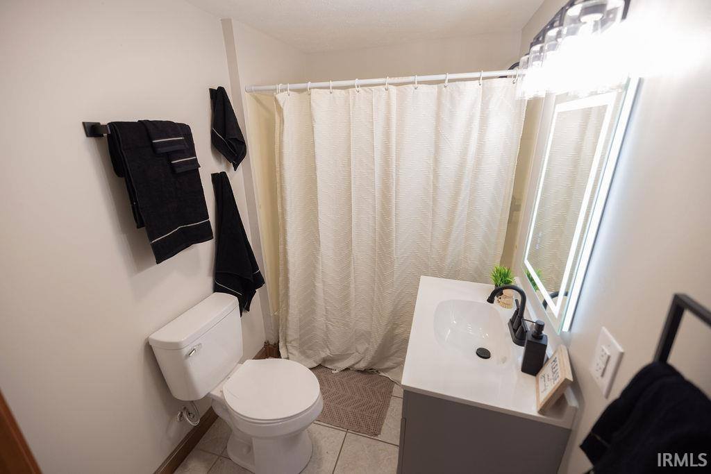 3529 S Walnut Street, Muncie, IN 47304