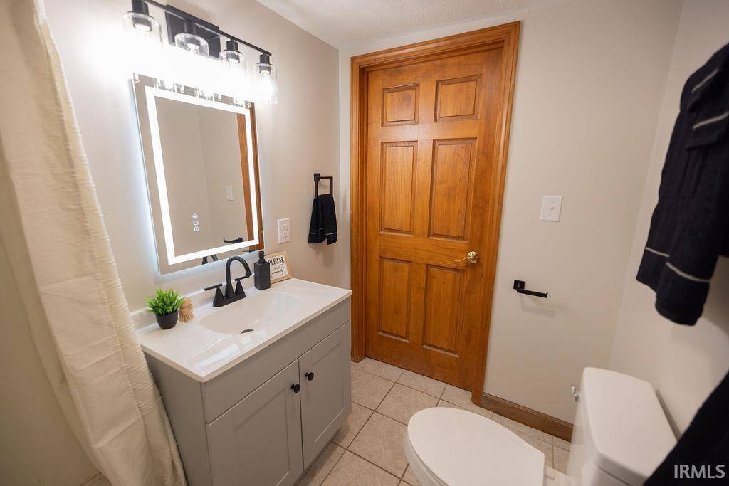 3529 S Walnut Street, Muncie, IN 47304