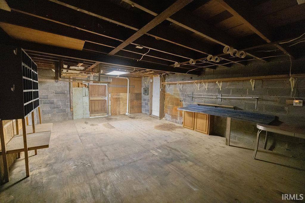 3529 S Walnut Street, Muncie, IN 47304