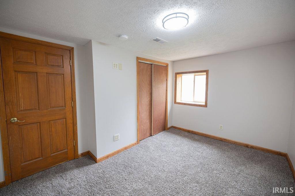 3529 S Walnut Street, Muncie, IN 47304