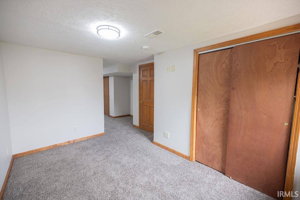 3529 S Walnut Street, Muncie, IN 47304