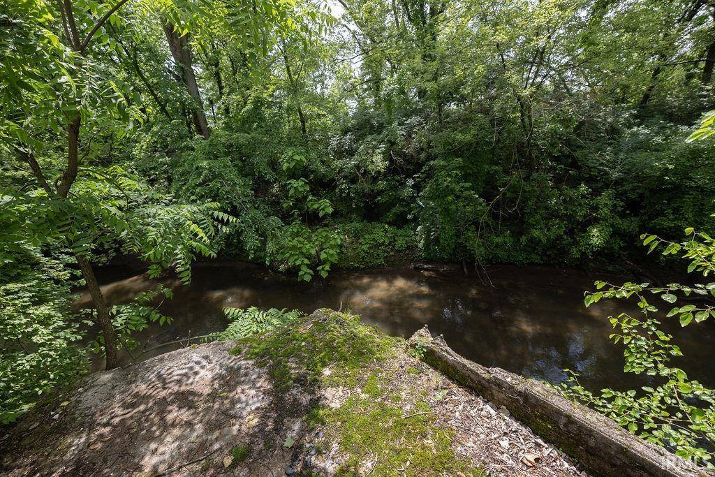 3529 S Walnut Street, Muncie, IN 47304