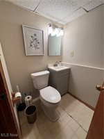 2021 Country Club Avenue, Youngstown, OH 44514