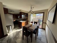 2021 Country Club Avenue, Youngstown, OH 44514