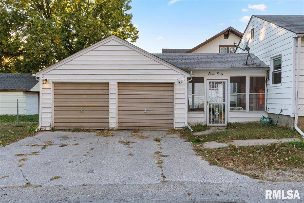 1620 20TH Avenue, Rock Island, IL 61201