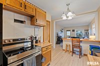 1620 20TH Avenue, Rock Island, IL 61201