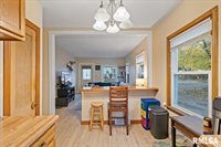 1620 20TH Avenue, Rock Island, IL 61201