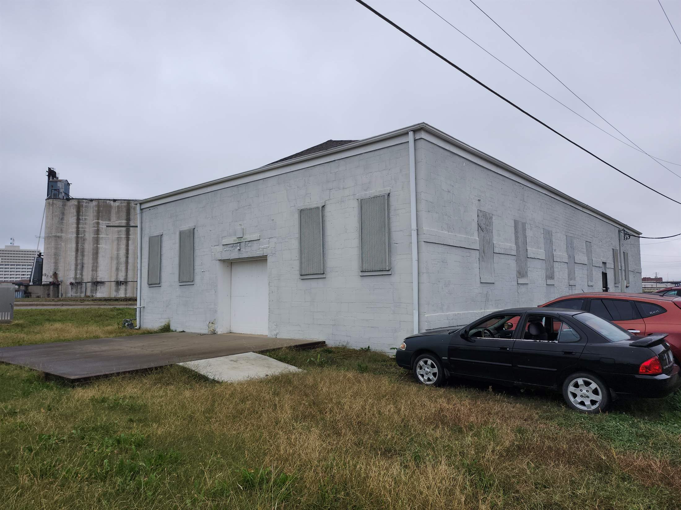 804 SE 10th Ave, Topeka, KS 66607