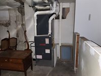 804 SE 10th Ave, Topeka, KS 66607