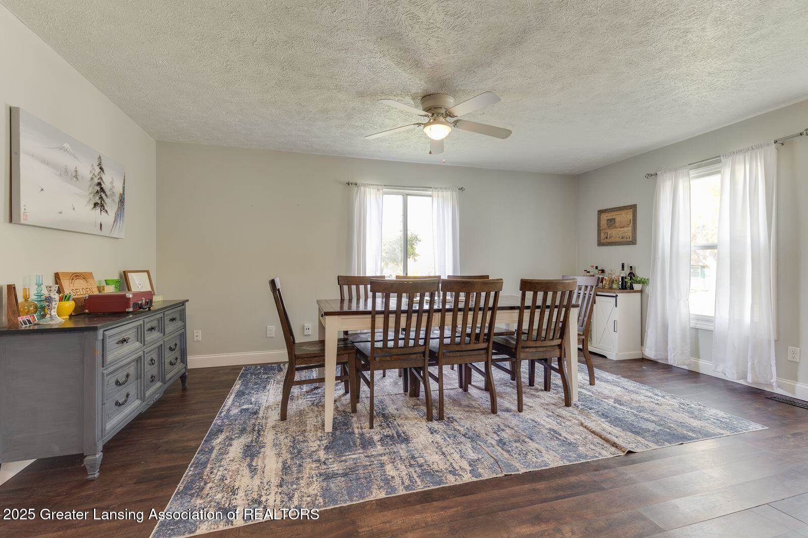 129 Village Drive, LansingCity_Ingham, MI 48911