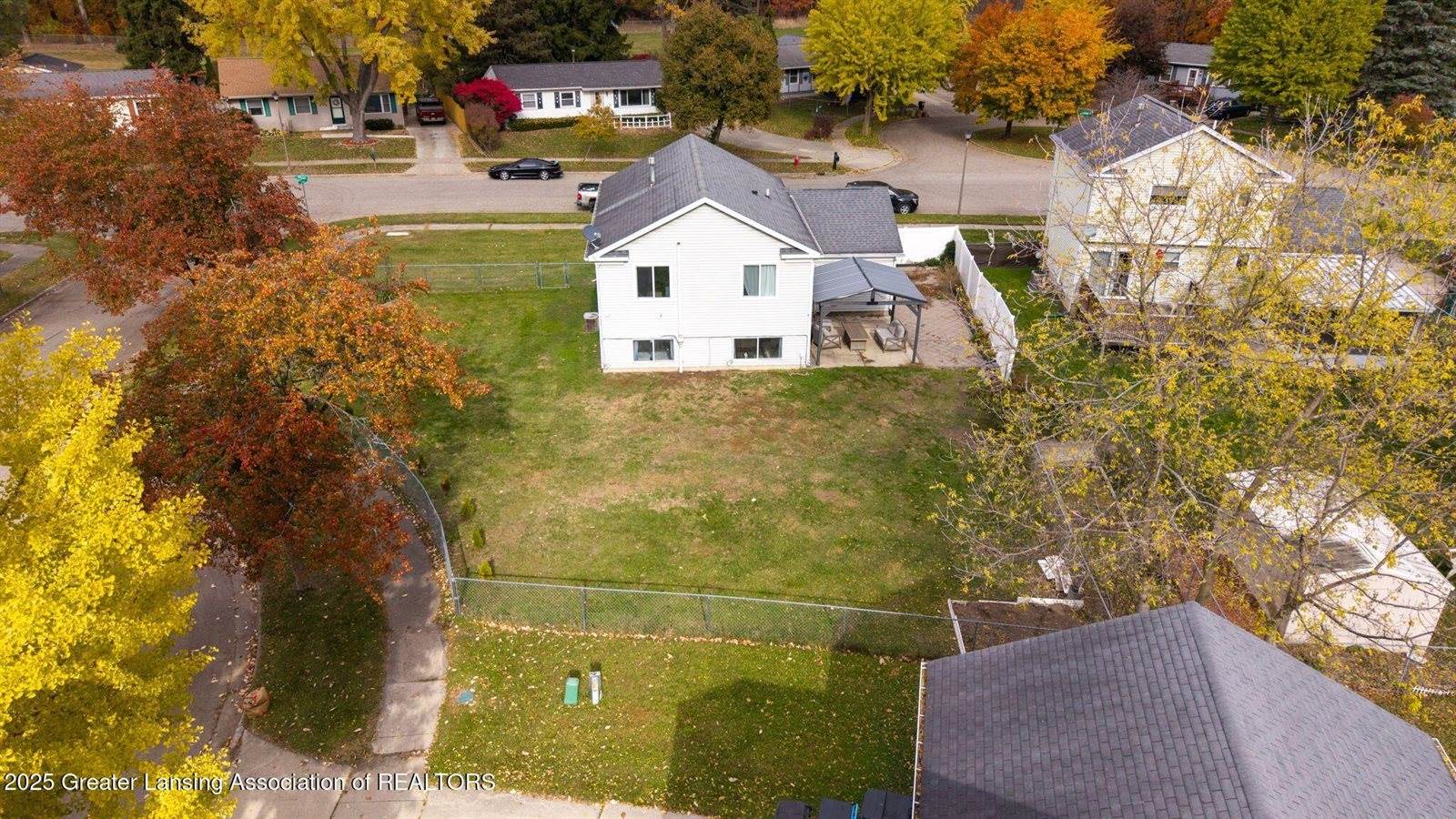 129 Village Drive, LansingCity_Ingham, MI 48911