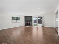 44140 Lightwood, Lancaster, CA 93534