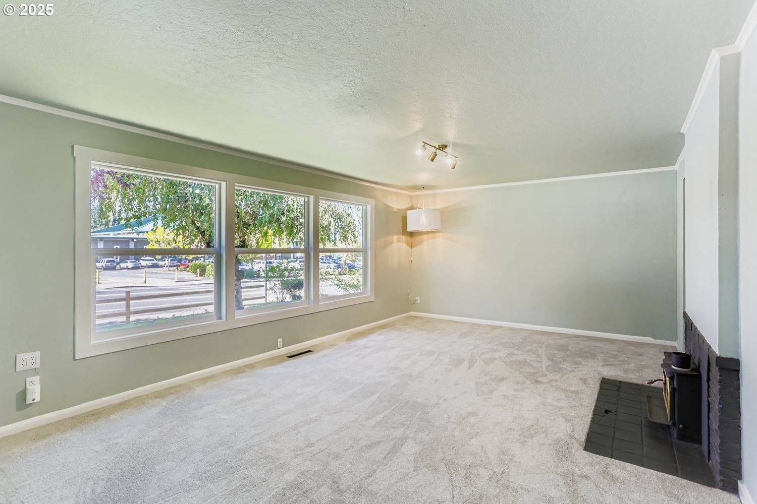 1124 NE 172ND Ave, Gresham, OR 97230