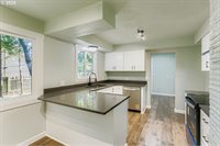 1124 NE 172ND Ave, Gresham, OR 97230