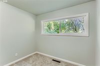 1124 NE 172ND Ave, Gresham, OR 97230