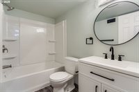 1124 NE 172ND Ave, Gresham, OR 97230