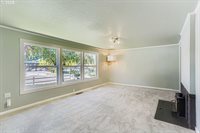 1124 NE 172ND Ave, Gresham, OR 97230