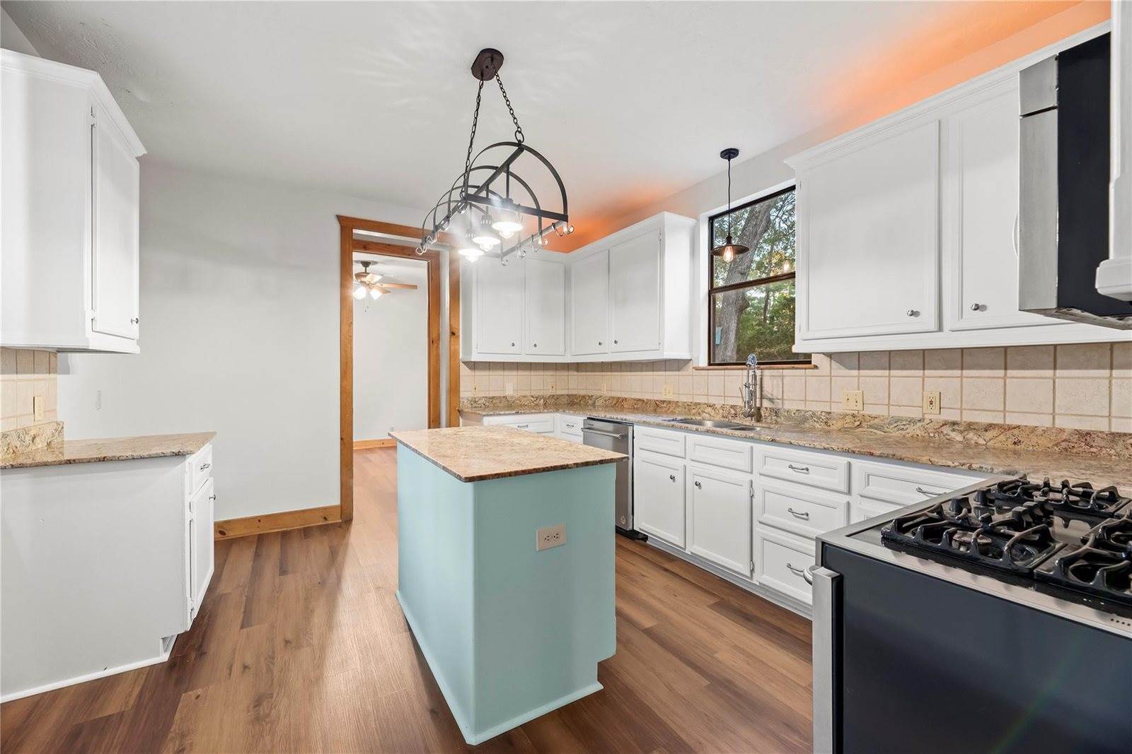 28418 Teal Court, Magnolia, TX 77355