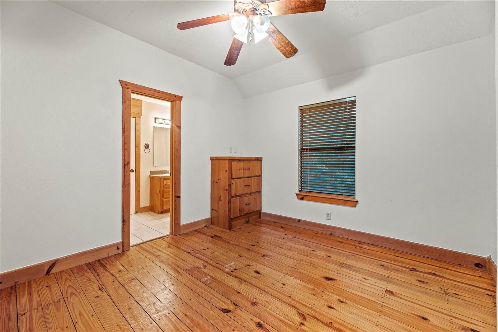 28418 Teal Court, Magnolia, TX 77355