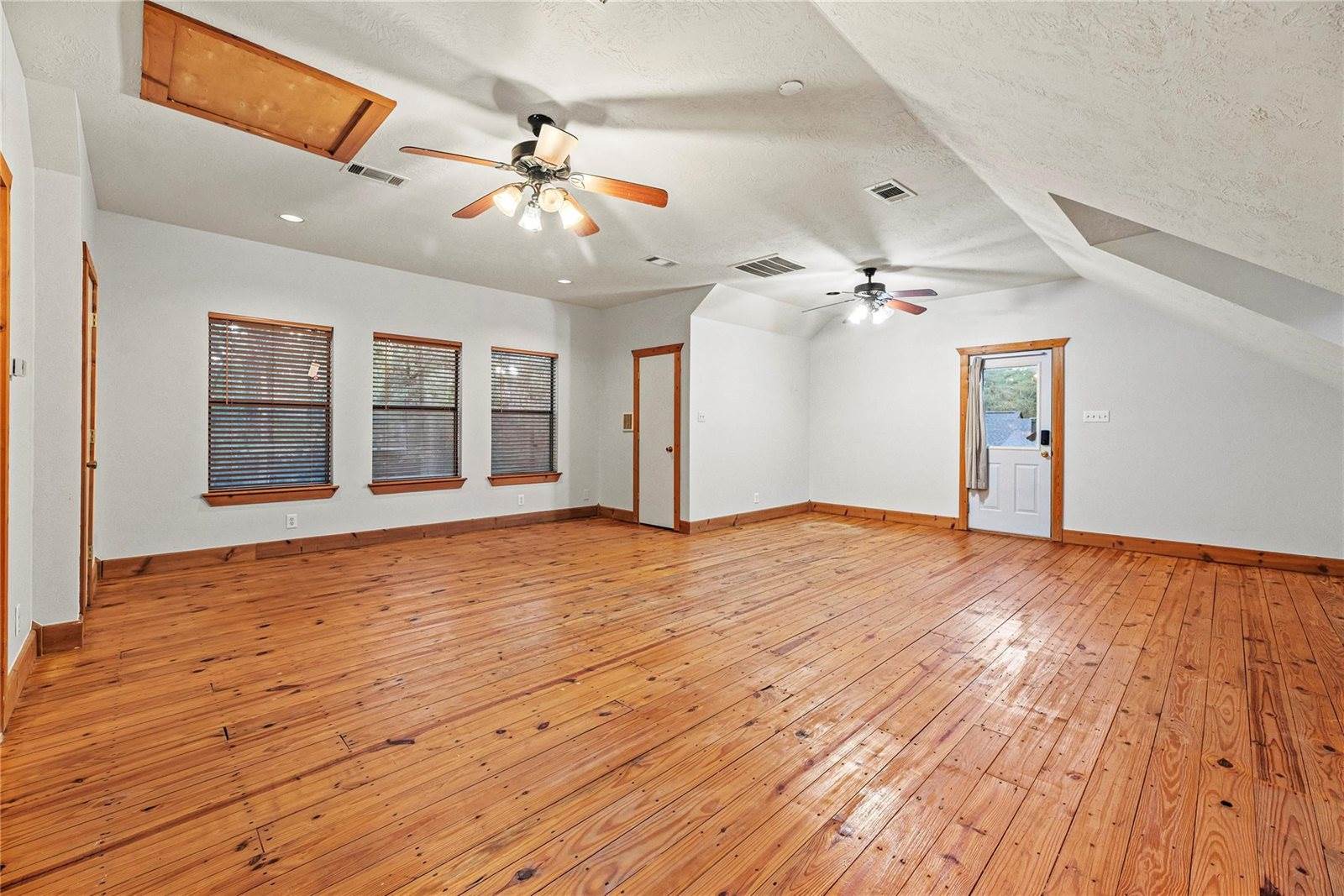 28418 Teal Court, Magnolia, TX 77355