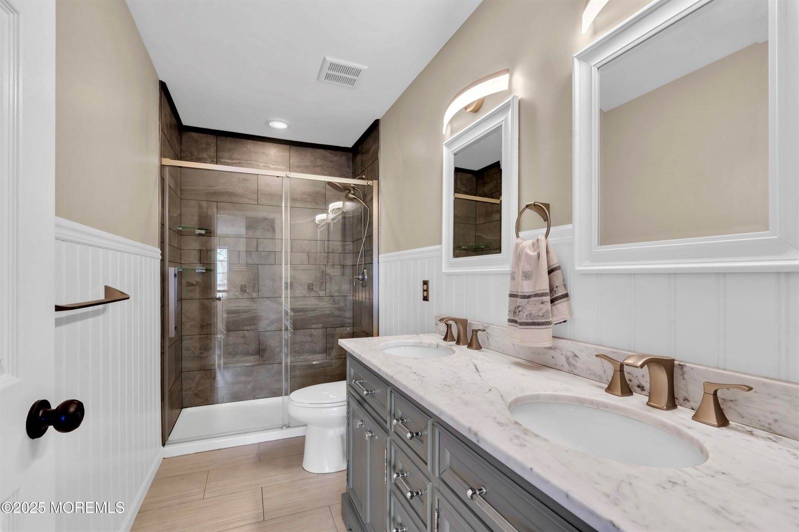 38 Victoria Circle, Jackson, NJ 08527