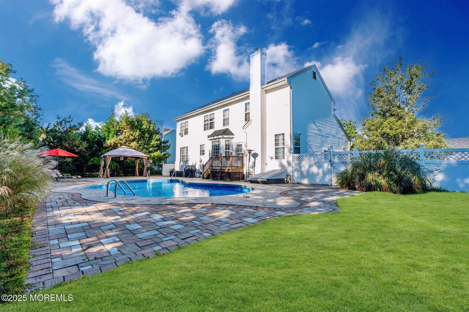 38 Victoria Circle, Jackson, NJ 08527