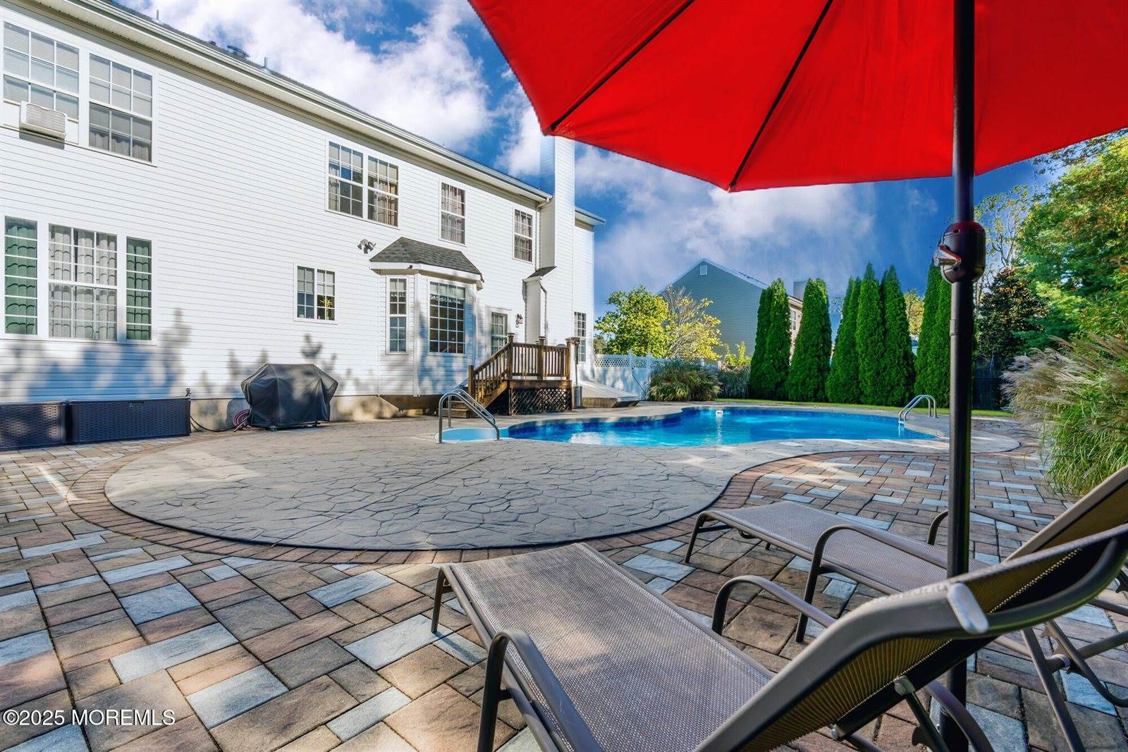 38 Victoria Circle, Jackson, NJ 08527