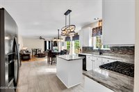 38 Victoria Circle, Jackson, NJ 08527