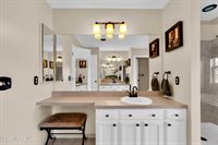 38 Victoria Circle, Jackson, NJ 08527