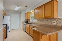 4700 Pembrook Lane, Bryan, TX 77802