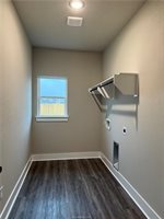 1227 Patriot Drive, College Station, TX 77845