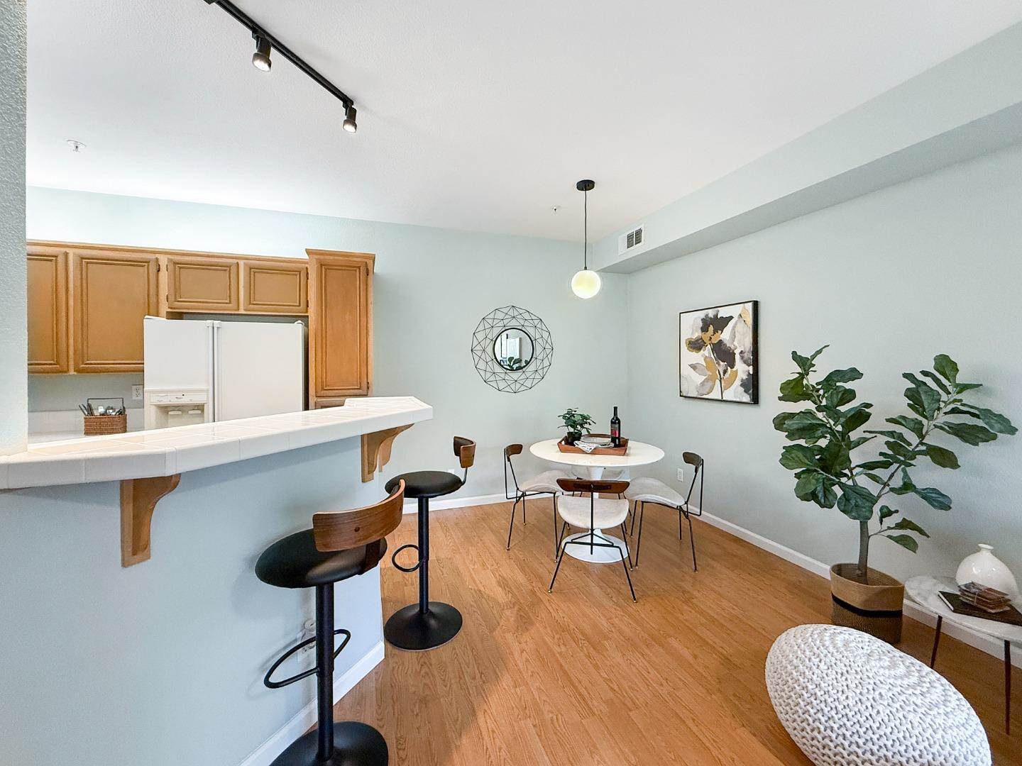 1102 Niguel LN, San Jose, CA 95138