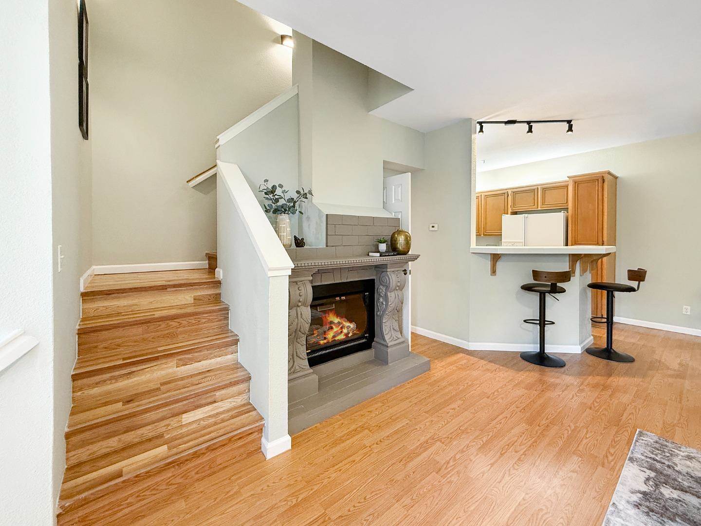 1102 Niguel LN, San Jose, CA 95138