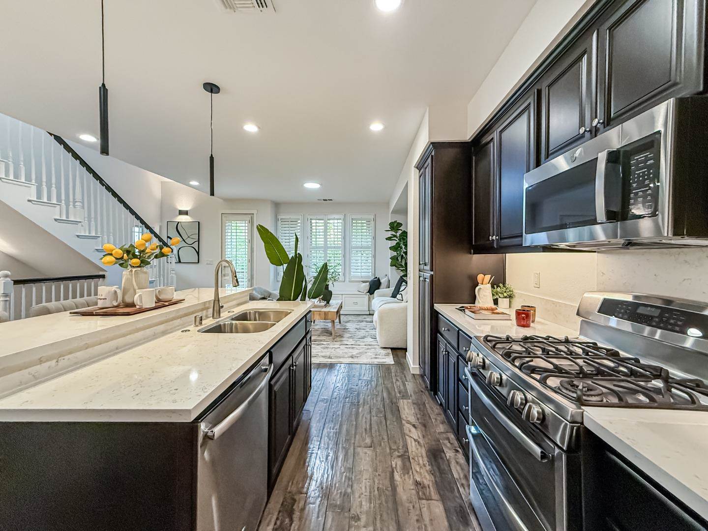 311 Geary Way, Mountain View, CA 94041