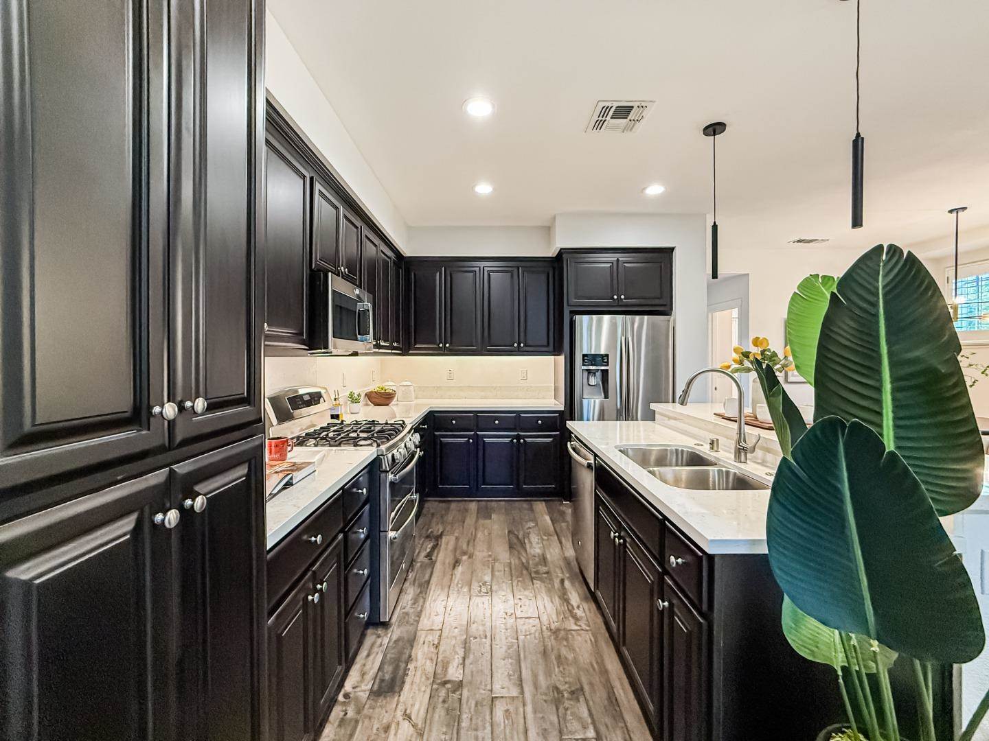 311 Geary Way, Mountain View, CA 94041