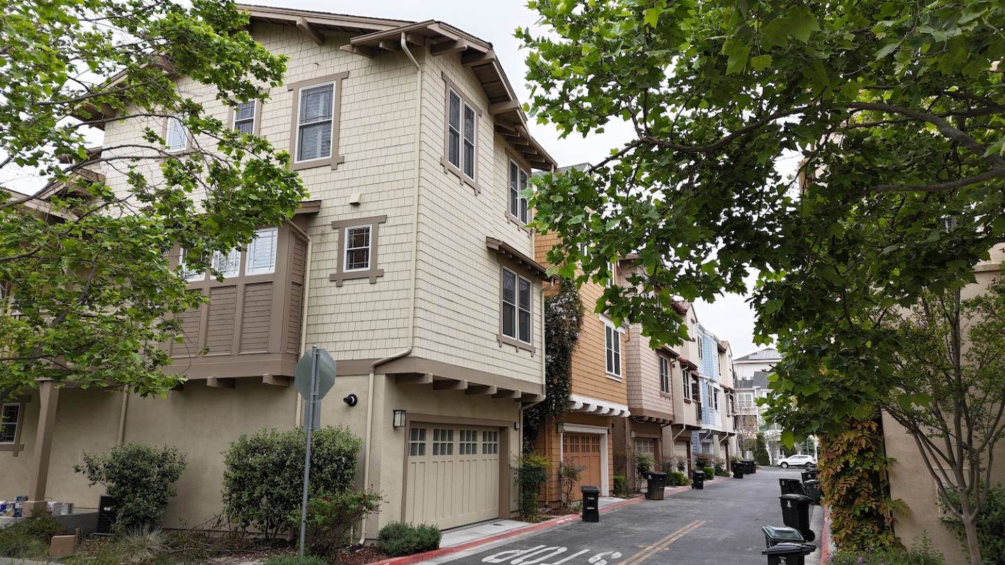 311 Geary Way, Mountain View, CA 94041