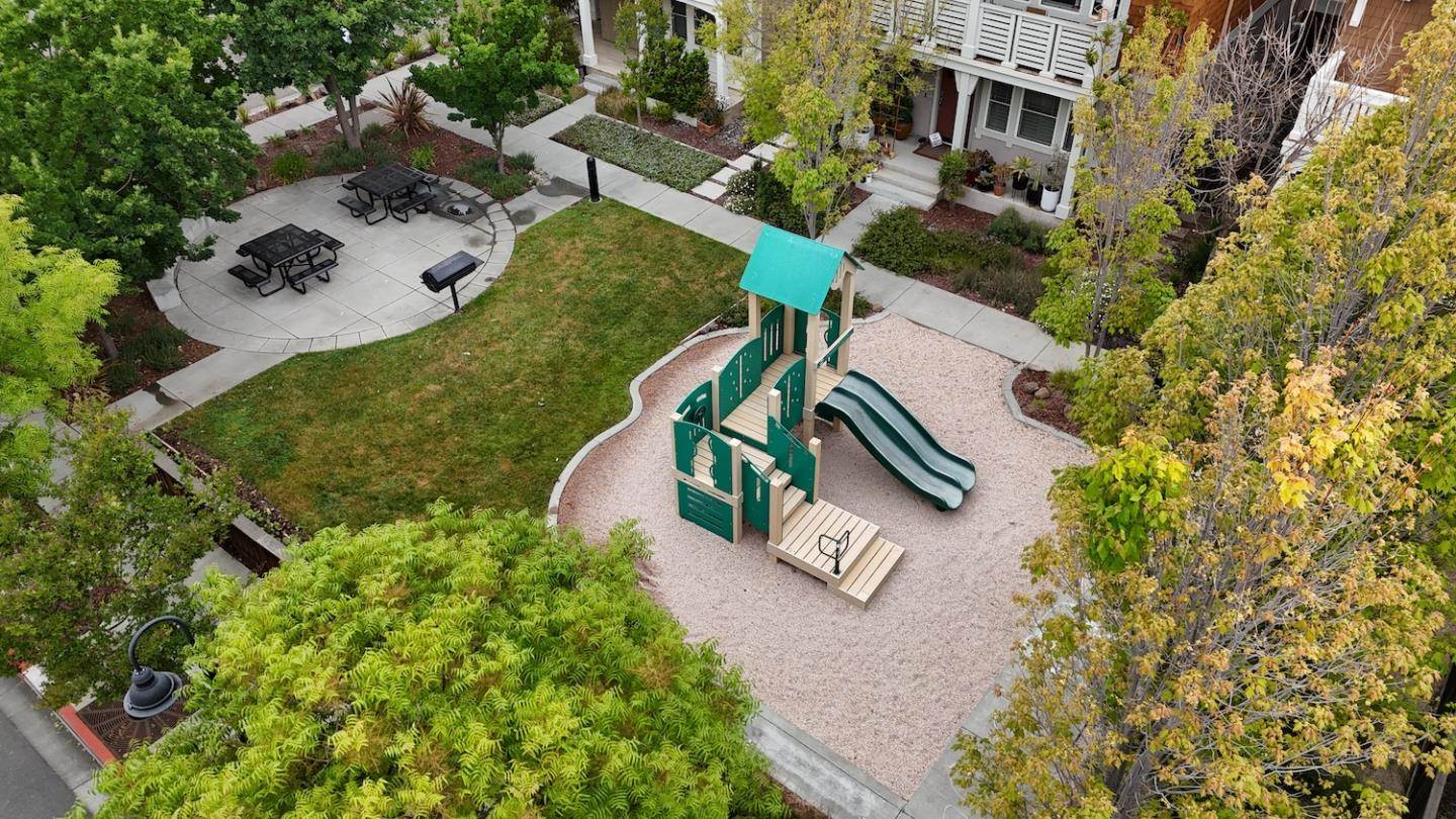 311 Geary Way, Mountain View, CA 94041