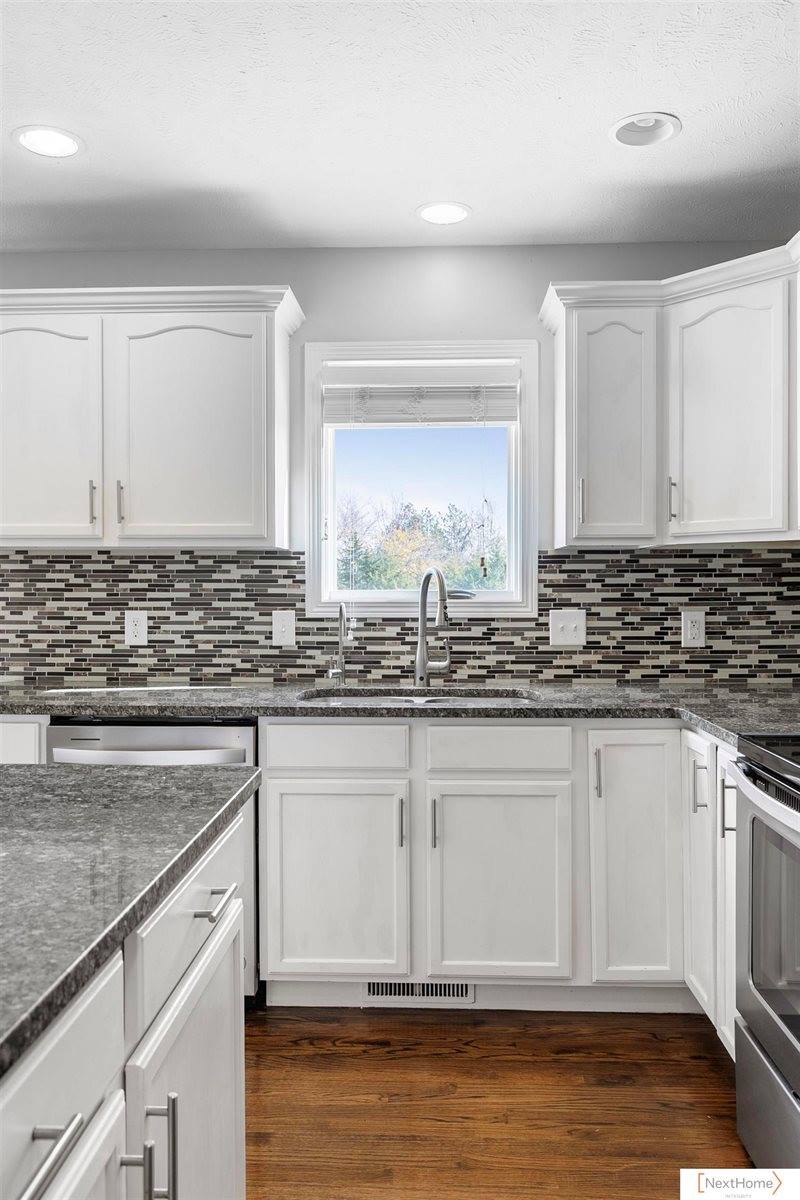 2830 SW 78th Street, Lincoln, NE 68532