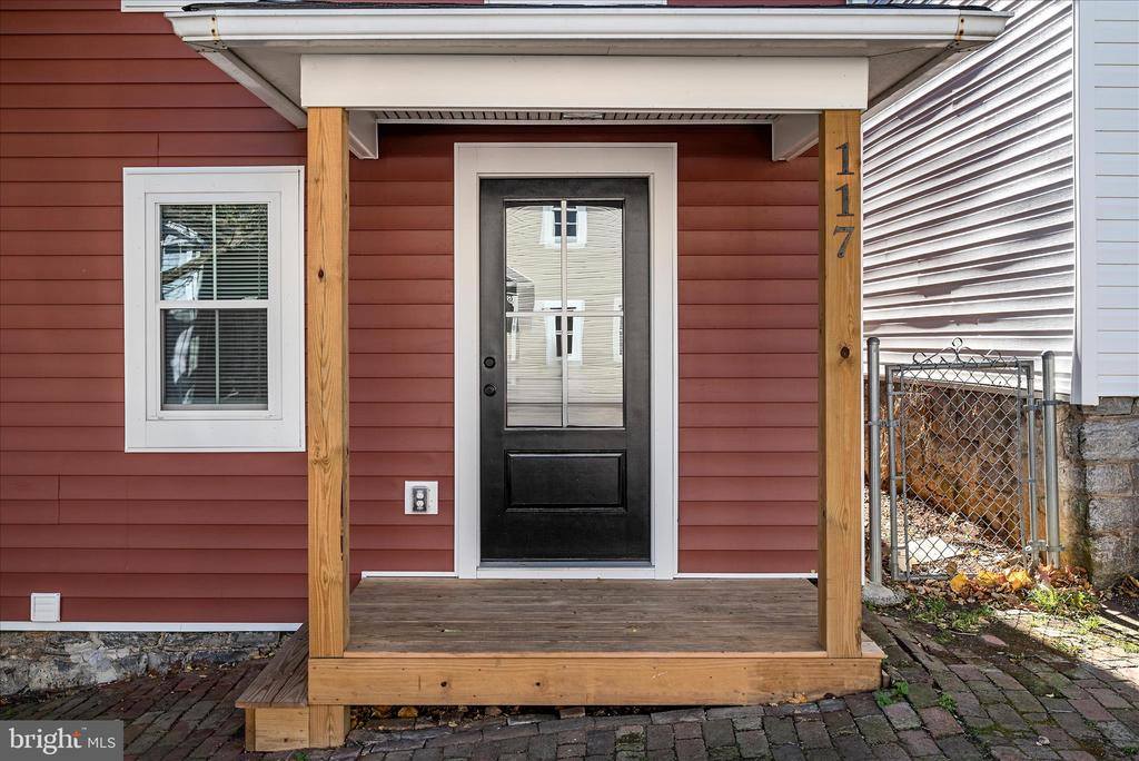 117 East Monmouth Street, Winchester, VA 22601