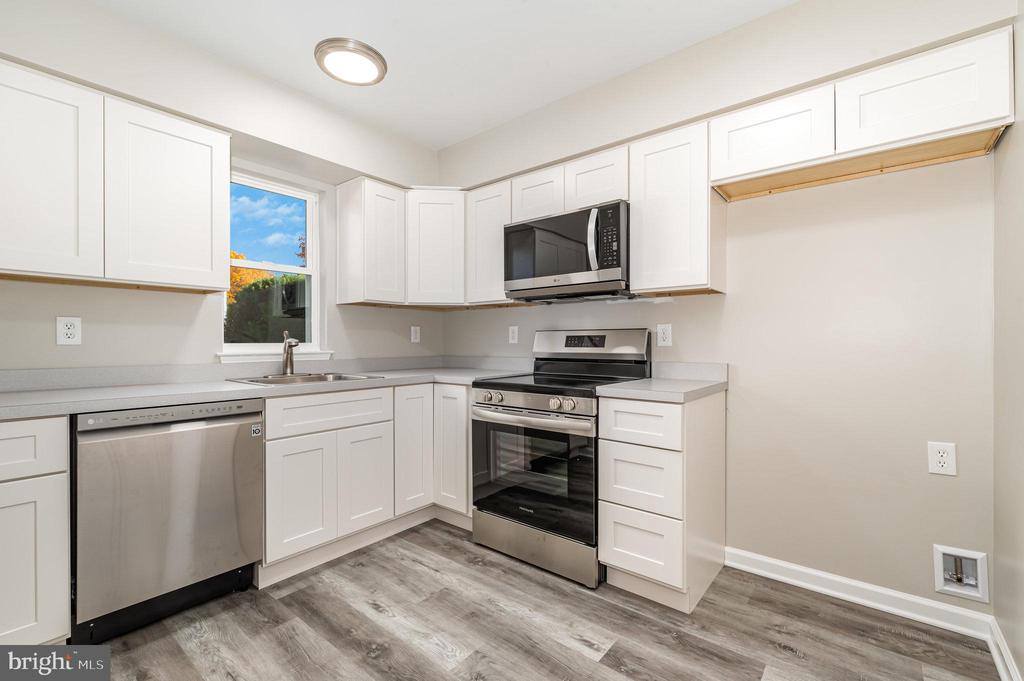 816 Charlotte Way, Enola, PA 17025