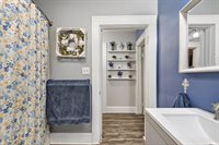 1407 S Meeker Avenue, Muncie, IN 47302