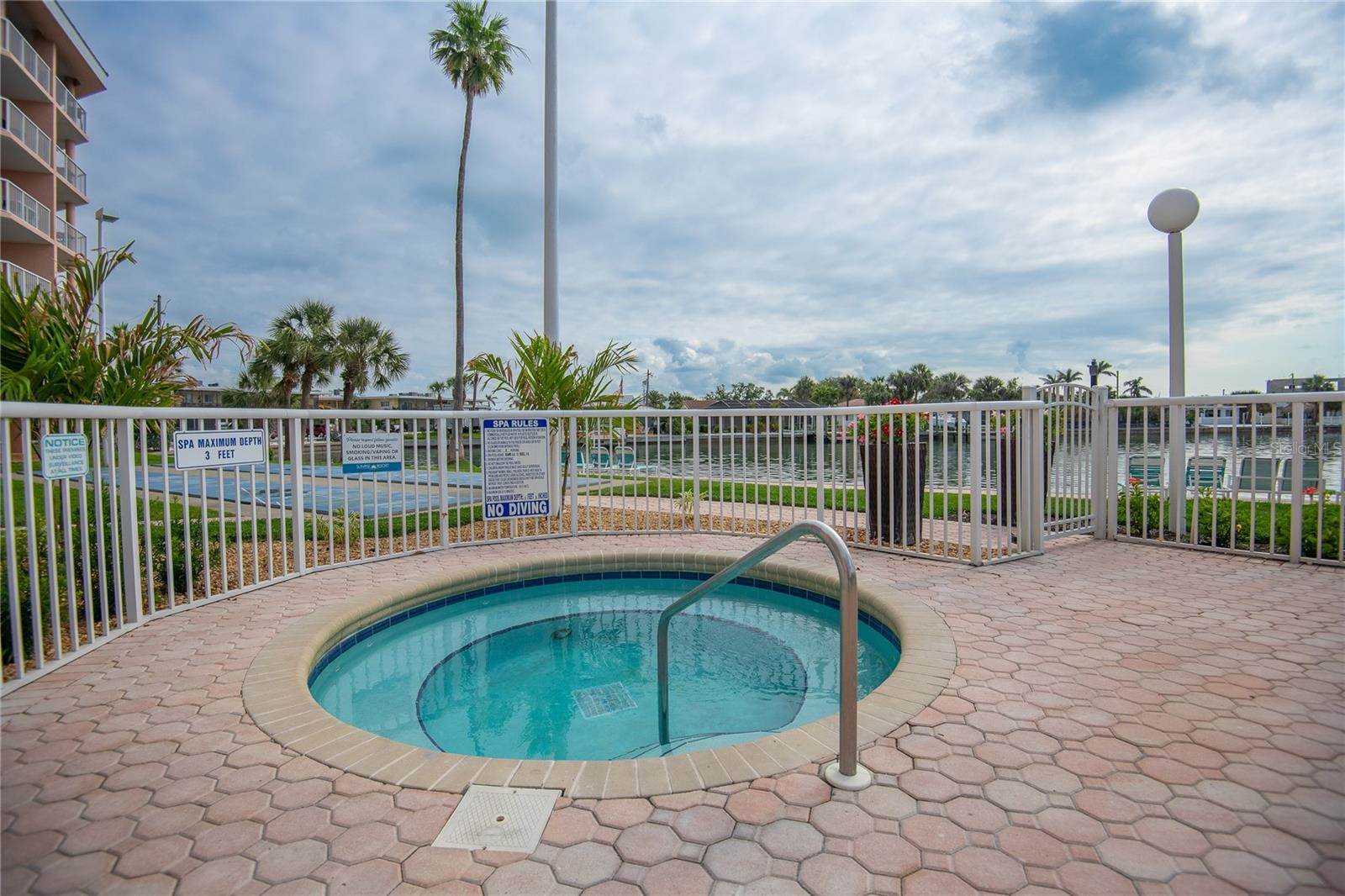 5445 Gulf Boulevard, Saint Pete Beach, FL 33706