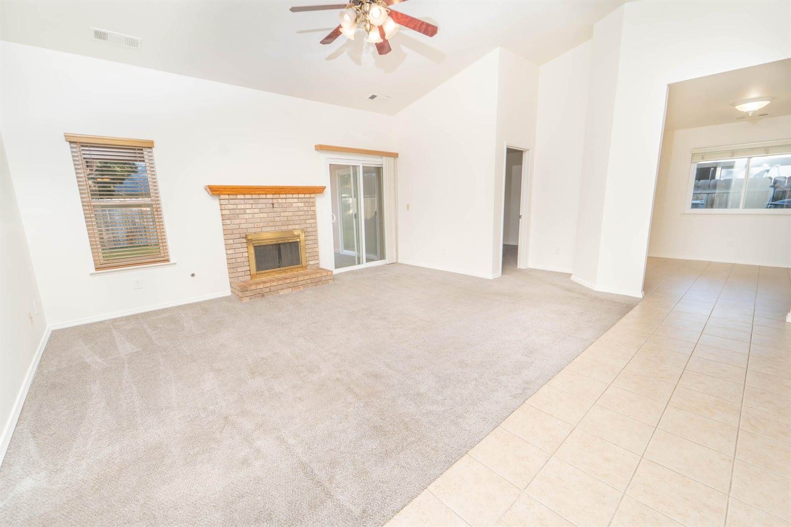 926 Birchwood Court, Hanford, CA 93230