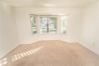 926 Birchwood Court, Hanford, CA 93230