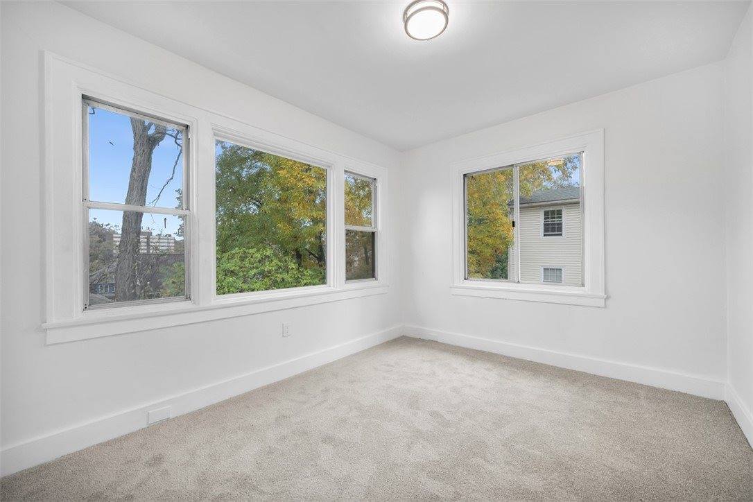 5644 Melvin St, Squirrel Hill, PA 15217