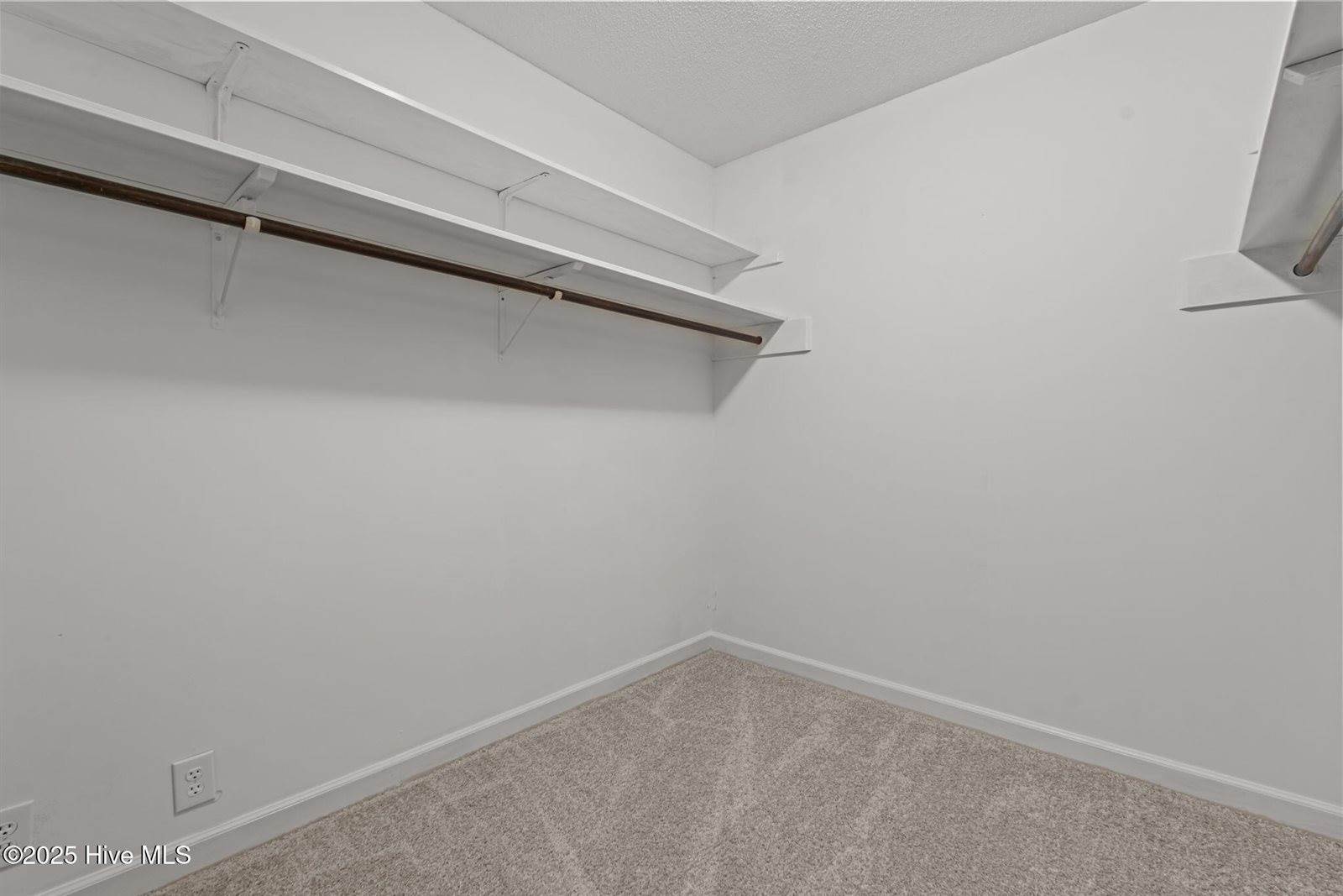 2000 Airport Road, Moore County, NC 28327