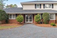 2000 Airport Road, Moore County, NC 28327