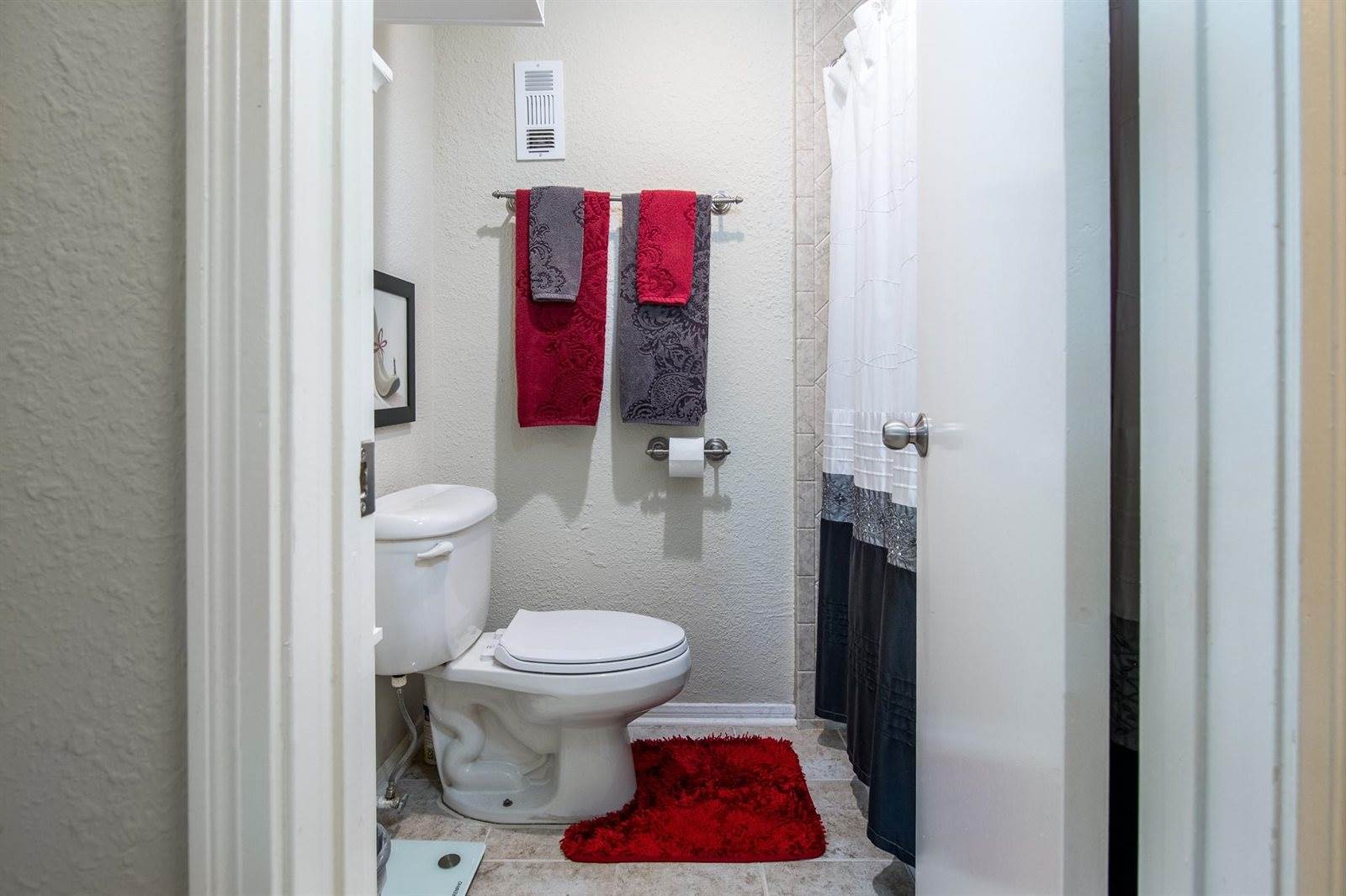 2503 Bering Drive, Houston, TX 77057