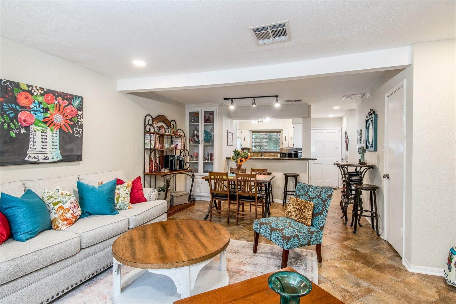 2503 Bering Drive, Houston, TX 77057