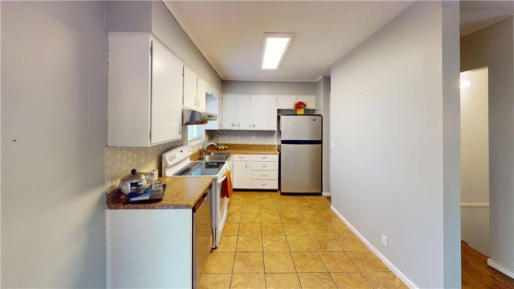 4542 West 50th Street, Roeland Park, KS 66205